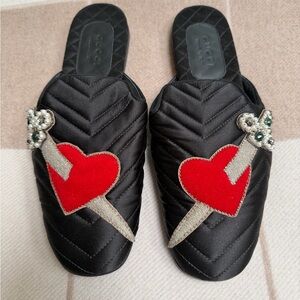 Gucci Men’s Black Slippers with Red Heart and Silver Sword.  Authentic